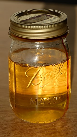 <span class="mw-page-title-main">Turpentine</span> Liquid distilled from pine resin