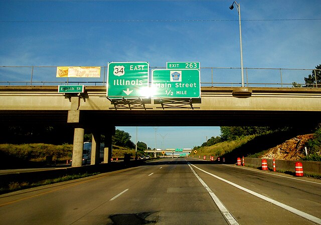The US 34 freeway in Burlington