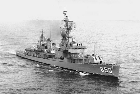 USS_Joseph_P._Kennedy_Jr._(DD-850)