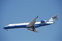 United Express Canadair CRJ700; N719SK@LAX;11.10.2011 623eg (6646155861).jpg