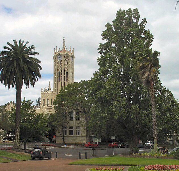 File:UoA-ClockTower.jpg