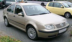 VW Bora front 20071012.jpg