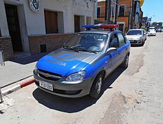 File:Chevrolet Corsa Classic 1.6 GL 2003 (9120059995).jpg - Wikipedia