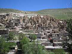 Poblado troglodita en Kandovan (Irán).