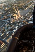 Volando sobre la Basilica de Lujan en un globo aerostatico.jpg