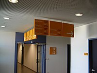 Wegweiser in Dienstgebäude