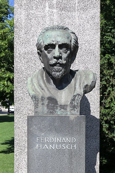 File:Wien - Denkmal der Republik, Ferdinand-Hanusch-Büste.JPG