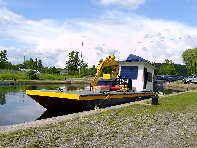 File:Work Barge Glen Ross.jpg