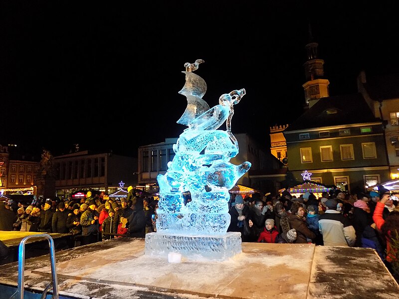 File:XII Międzynarodowy Festiwal Rzeźby Lodowej w Poznaniu 2017 -8.jpg