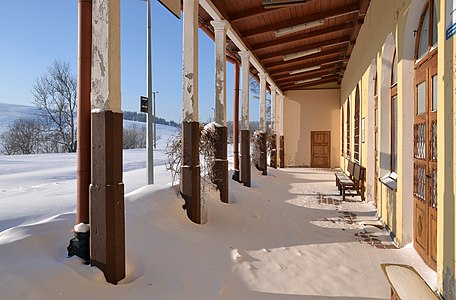 Łupków (Лупків) - train station in winter 02