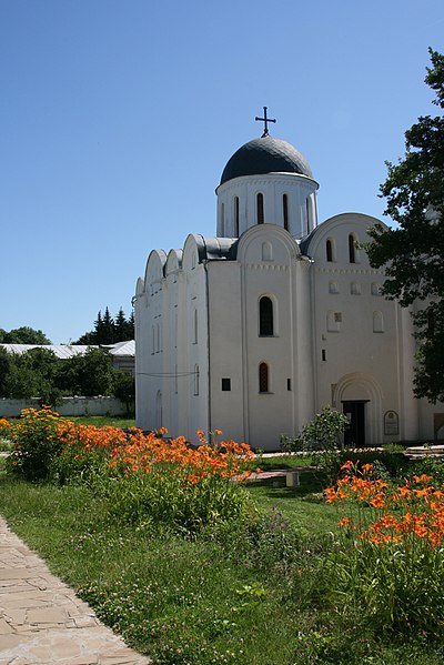 File:Борисоглібський собор Чернігів Україна.JPG