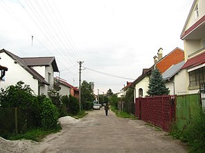 Середня частина вулиці Заболотівської