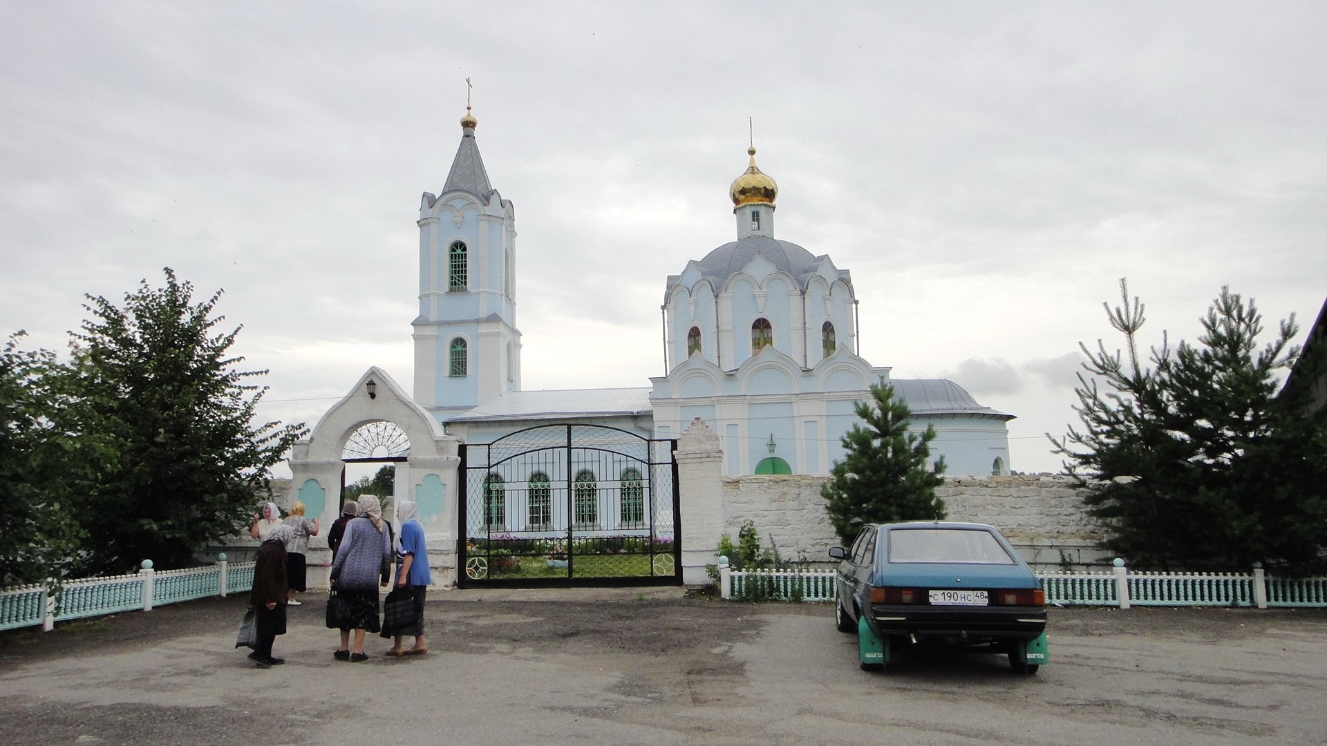 Храм успения пресвятой богородицы в огарево почково. Храм Стегаловка Липецкая область. Успенский храм село Стегаловка Долгоруковский район. Стегаловка Липецкая область Долгоруковский район. Село Стегаловка Долгоруковского района.