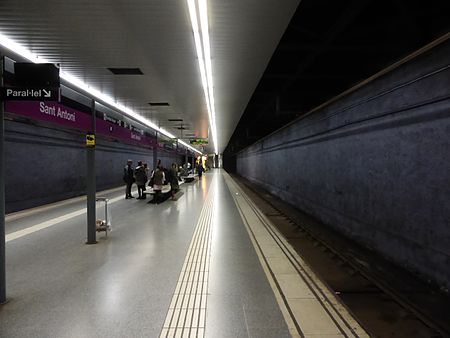 008 Barcelona U Bahn 1