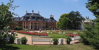 File:050628-schlosspillnitz.jpg (Source: Wikimedia)