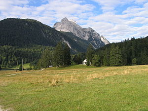 Boven-Wettersteinspitze van Lautersee