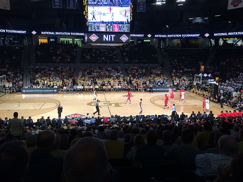 File:2016 Houston at Georgia Tech NCAAM NIT Basketball Game.jpg