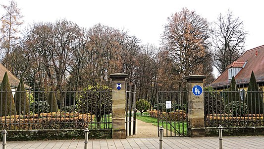 Eingang zum Hofgarten