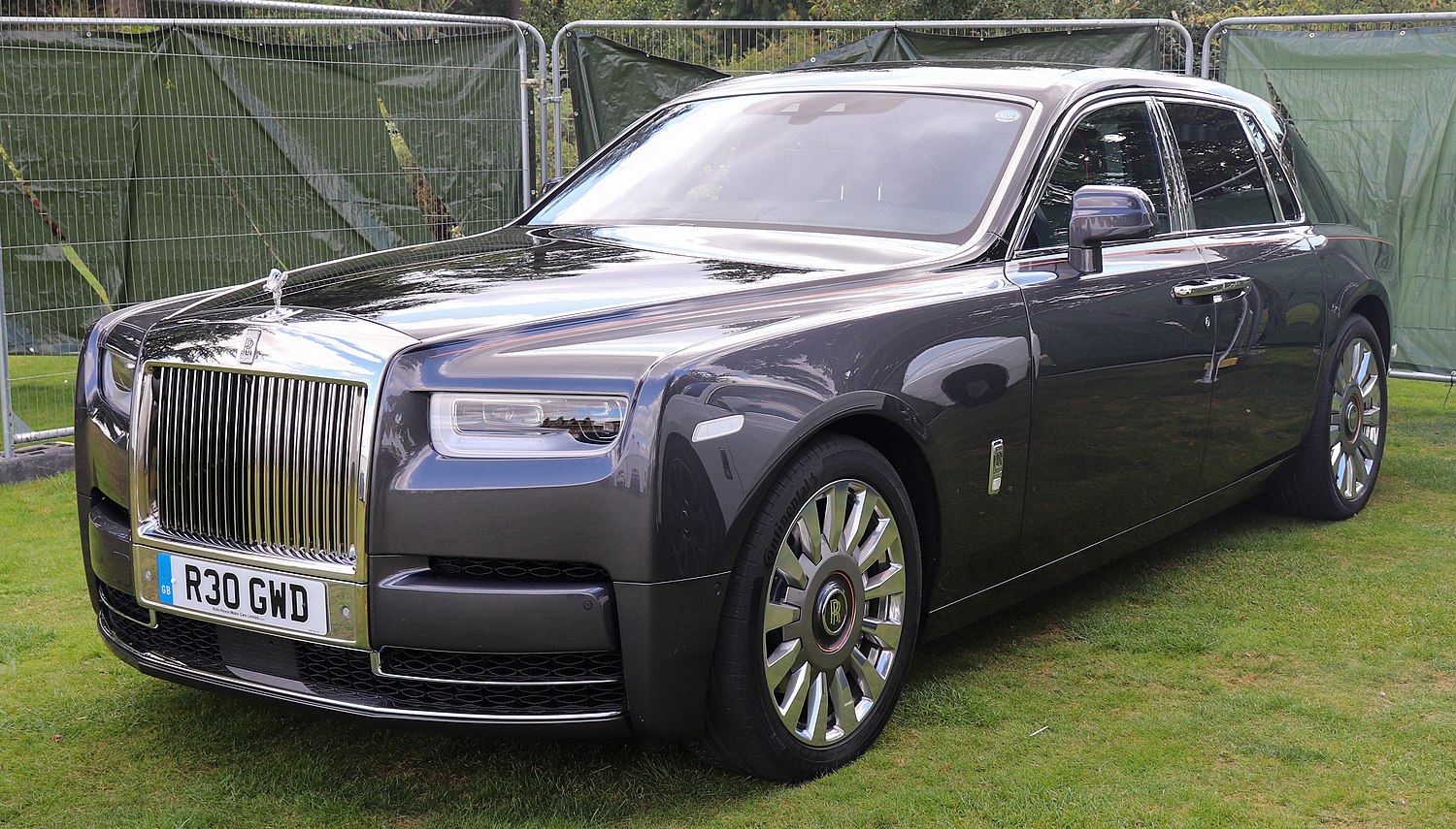 Rolls-Royce Cullinan - Wikipedia