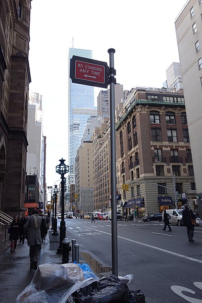 File:54th St Lex Av td 04.jpg