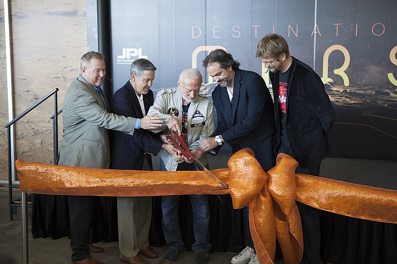 File:A ceremonial ribbon is cut for the opening of new Destination Mars experience (29502235810).jpg