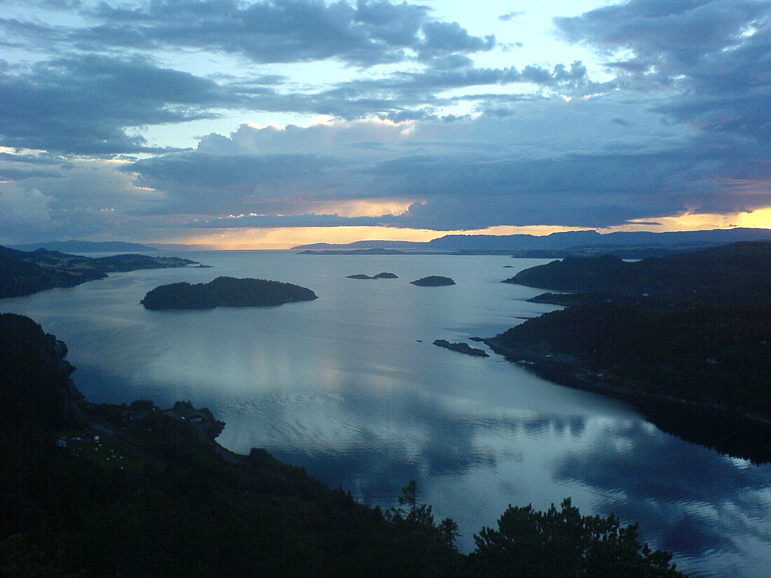 Åsenfjorden