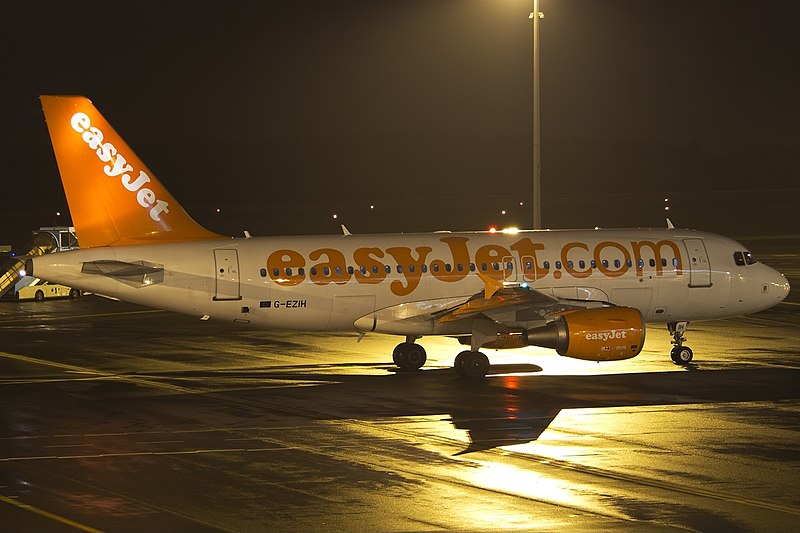 File:Airbus A319-111 easyJet G-EZIH, LUX Luxembourg (Findel), Luxembourg PP1386538052.jpg