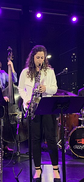 File:Alexa Tarantino at Dizzy's Club.jpg