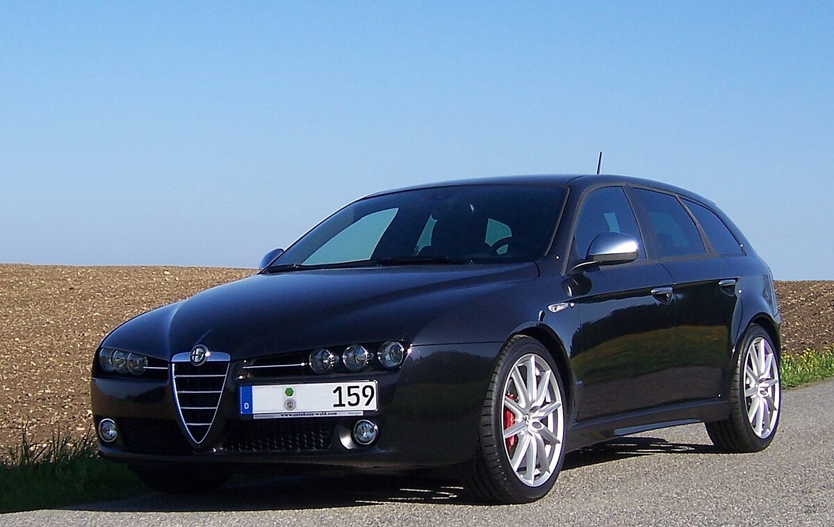 File:Alfa Romeo 159 Sportwagon front.jpg - Wikimedia Commons