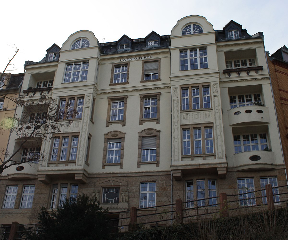 File:Am 6 (Wiesbaden).JPG - Wikimedia Commons