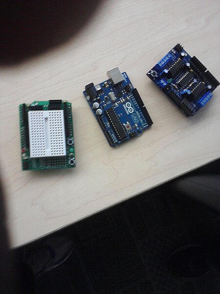 File:Arduino taken apart.jpg