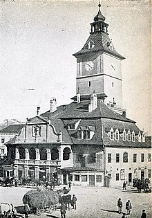 Casa Sfatului cu acoperișul turnului modificat în 1910