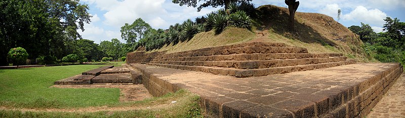 File:Barabati durga Cuttack Barabati Fort Wide look-2.JPG