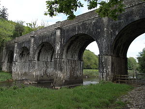 Beam Aqueduct viewed from south BeamAqueduct ViewFromSouth TorringtonDevon.jpg