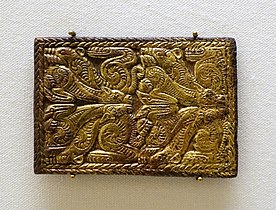 Bronze doré représentant un enchevêtrement d'animaux, IVe~IIIe siècle av. J.-C., Musée ethnologique de Berlin.