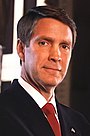 Bill Frist official photo (cropped).jpg