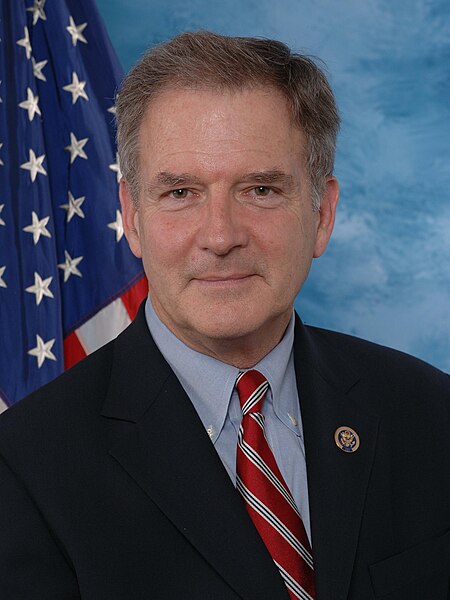 File:Bill Owens, official portrait, 111th Congress (cropped).jpg