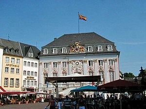 Bona: Religiões, Capital da Alemanha Ocidental (1948–1990), Turismo