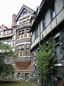 Bâtiment de l'hôtel Tudor abandonné