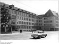 Bundesarchiv Bild 183-B0819-0009-001, Halle, Universität, Hörsaalgebäude.jpg