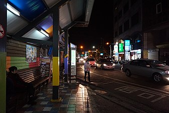 Bus shelter