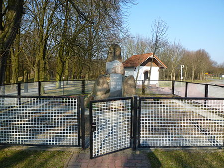 Calvörde Velsdorf, Kriegerdenkmal 2011