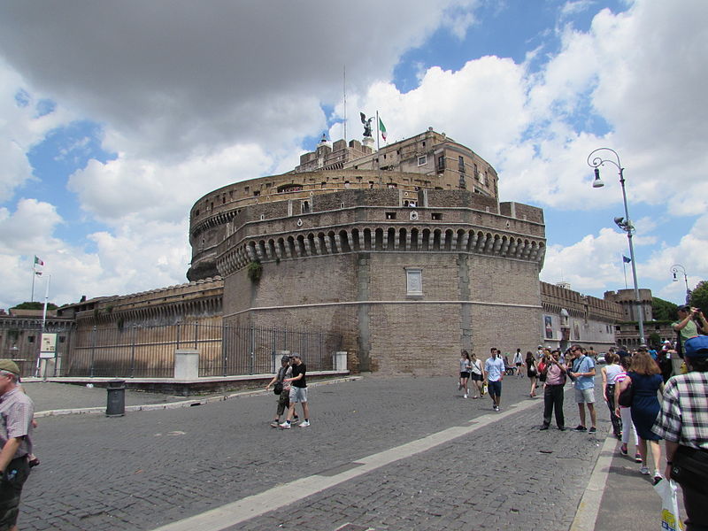 File:Castelul Sant'Angelo din Roma4.jpg