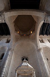Cattedrale di San Sabino interior, Bari, Italy