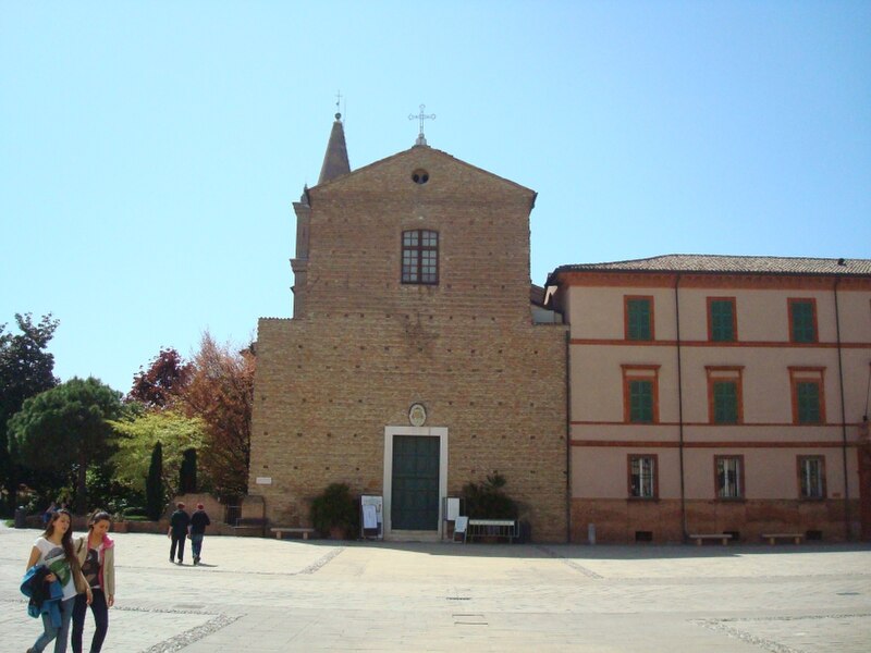 File:Cervia-cattedrale.JPG