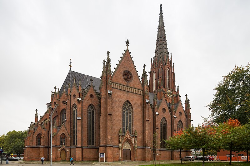 File:Christuskirche church An der Christuskirche view Conrad-Wilhelm-Hase Platz Nordstadt Hannover Germany.jpg