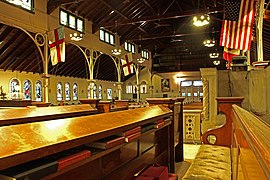 Gereja Ascension Interior 02.jpg