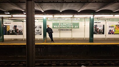 Cómo llegar a Clinton Washington Avenues Station IND Crosstown Line en transporte público - Sobre el lugar