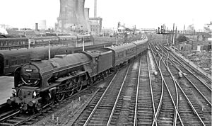 Darlington Bank Top Station geografiyasi-2259696-by-Ben-Brooksbank.jpg