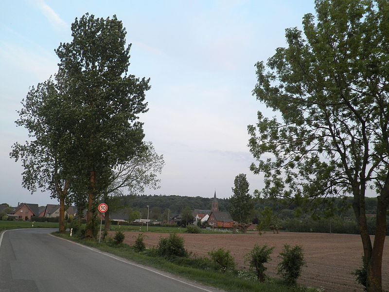 File:Donsbrüggen mehrer straße.jpg